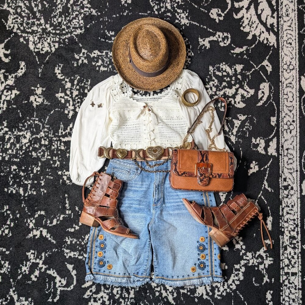 Driftwood Jeans Golden Gate 9” Bermuda Short Embroidered 10 SOLD OUT